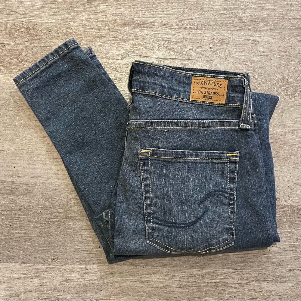 NWOT Womens 26x32 Levi Skinny Jeans